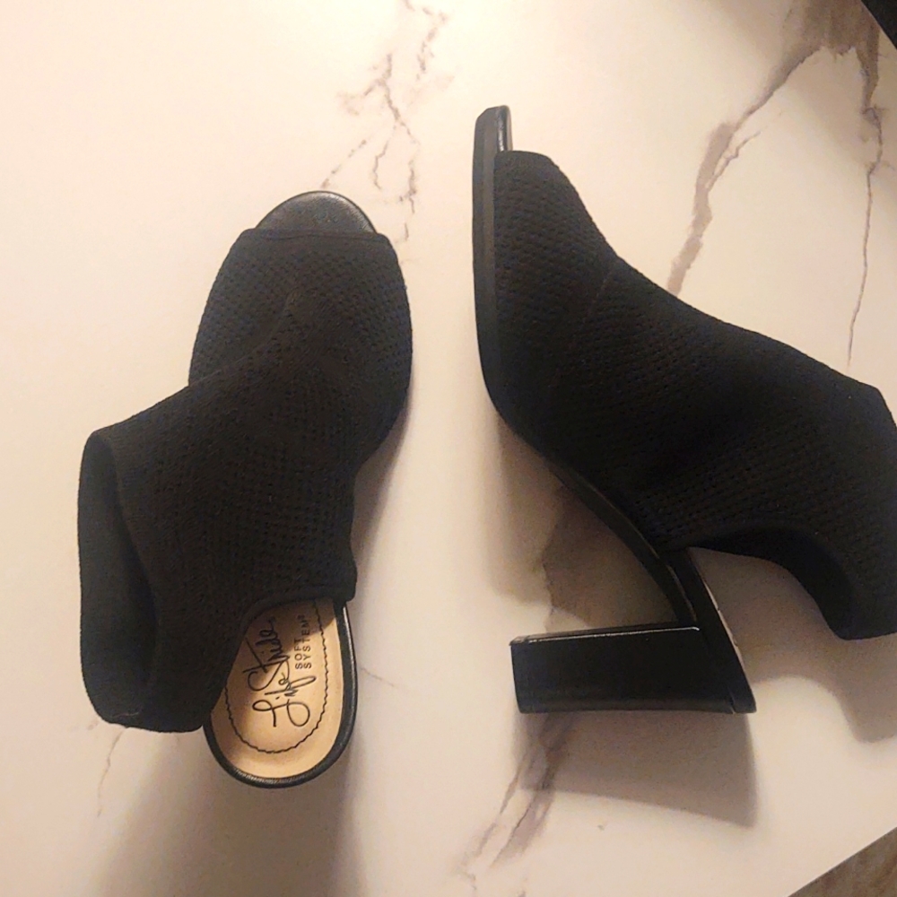 Life stride black 3 inch open toe shoes size 9 medium super comfy